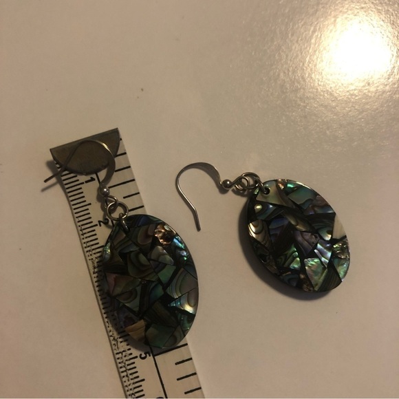 vtg Abalone Shell & Resin Oval Shaped Earrings 2” - Picture 5 of 5